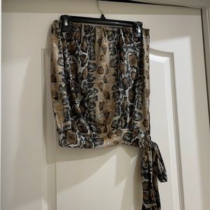 NEW Ariella snake print strapless top S